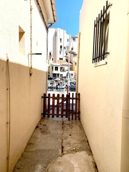 Le Cabanon Du Vallon Des Auffes Apartment Марсилия Екстериор снимка